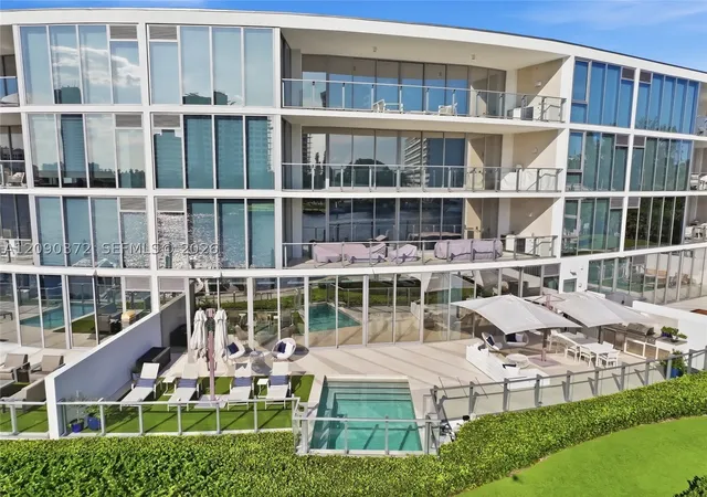 Photo 3 of Condo for sale at 725 S Ocean Blvd #105, Boca Raton, FL 33432 | MLS# A12090372 | Listing updated on 2026-09-28