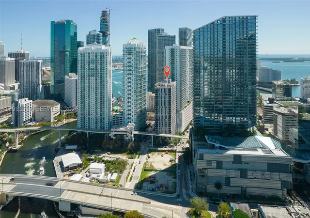 Photo 2 of Condo for sale at 31 Se 6th Street #304, Miami, FL 33131 | MLS# A12093557 | Listing updated on 2026-09-22