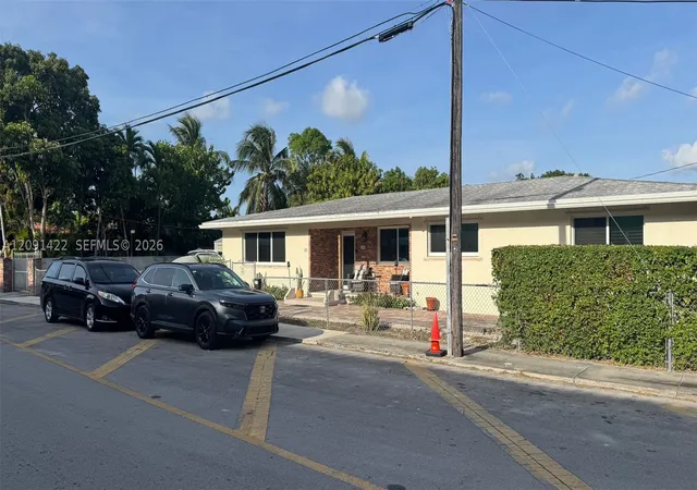 Photo 2 of Single family home for sale at 111 Sw 24th Avenue, Miami, FL 33135 | MLS# A12091422 | Listing updated on 2026-09-24