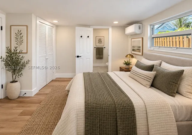 Photo 4 of Sale Pending at 340 SE 3rd Street, Deerfield Beach, FL 33441 | MLS# A12093574 | Listing updated on 2026-09-28