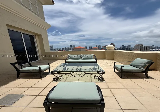Photo 2 of Condo for sale at 19501 W Country Clb Dr #TS-03, Aventura, FL 33180 | MLS# A12093509 | Listing updated on 2026-09-23