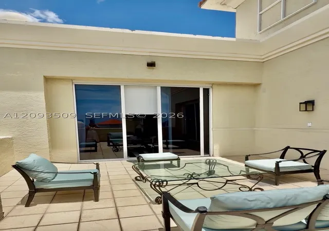 Photo 3 of Condo for sale at 19501 W Country Clb Dr #TS-03, Aventura, FL 33180 | MLS# A12093509 | Listing updated on 2026-09-23