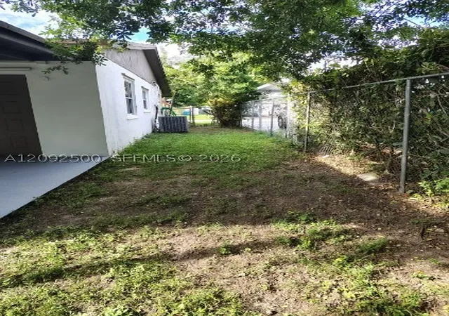 Photo 3 of Single family home for sale at 10980 SW 143rd Terrace, Miami, FL 33176 | MLS# A12092500 | Listing updated on 2026-10-05
