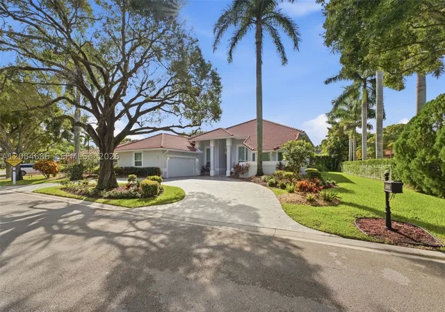 Photo 1 of Sale Pending at 1861 W Eagle Tr Blvd, Coral Springs, FL 33071 | MLS# A12084686 | Listing updated on 2026-10-03