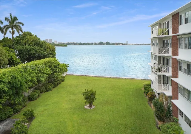 Photo 3 of Condo for sale at 1700 Ne 105th Street #406, Miami Shores, FL 33138 | MLS# A12091155 | Listing updated on 2026-09-22
