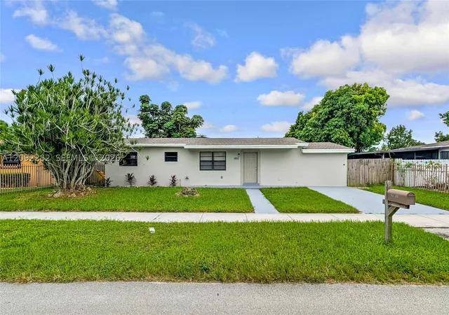Photo 1 of Single family home for sale at 11822 SW 169th Street, Miami, FL 33177 | MLS# A12092282 | Listing updated on 2026-10-06