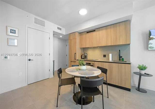 Photo 3 of Condo for sale at 121 Ne 5th Street #3006, Miami, FL 33132 | MLS# A12093736 | Listing updated on 2026-10-05