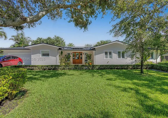 Photo 1 of Single family home for sale at 7301 Sw 134th Terrace, Pinecrest, FL 33156 | MLS# A12093561 | Listing updated on 2026-10-06