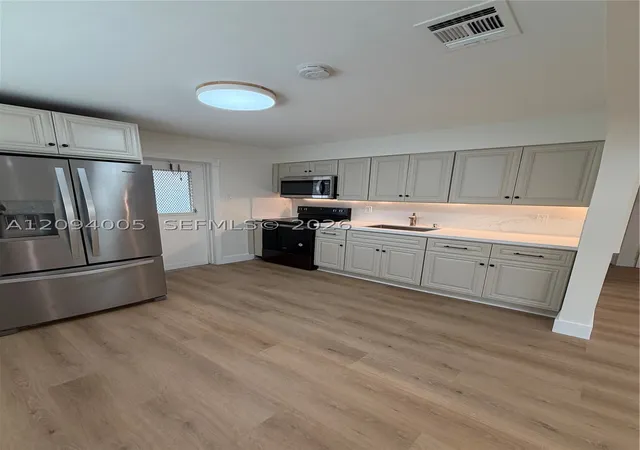 Photo 2 of Multi family home for sale at 708 Sw 7th Avenue, Hallandale Beach, FL 33009 | MLS# A12094005 | Listing updated on 2026-09-23