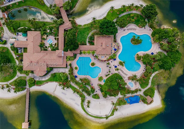 Listing Photo 5 - Condo for sale in building located at 10770 Nw 66Th St, Miami, FL 33178 - Unit #404