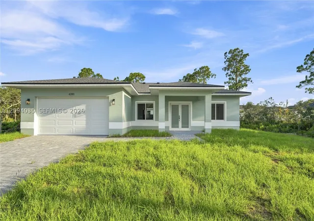 Photo 1 of Single family home for sale at 4201 Talbot St, Sebring, FL 33872 | MLS# A12094035 | Listing updated on 2026-10-03