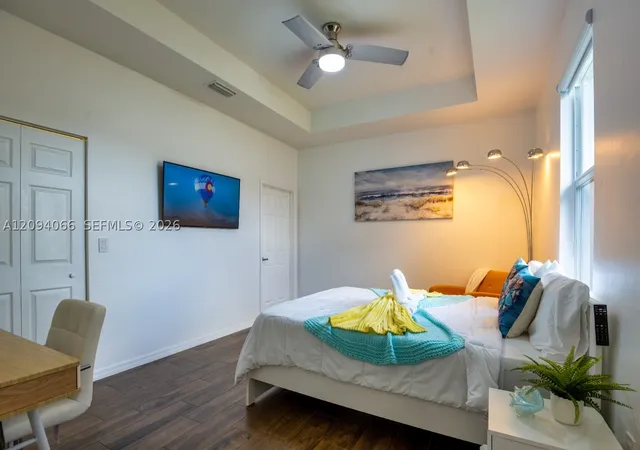 Listing Photo 5 - Condo for sale in building located at 4533/4535 SW 22nd St, Lehigh Acres, FL 33973