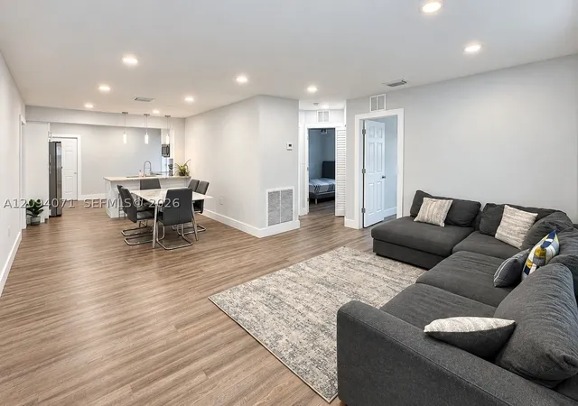 Photo 3 of Single family home for sale at 6831 Sheridan St, Hollywood, FL 33024 | MLS# A12094071 | Listing updated on 2026-09-23