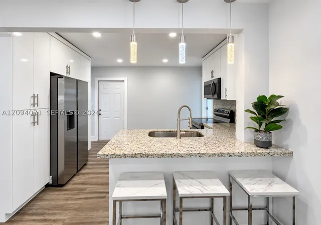 Photo 3 of Single family home for sale at 6831 Sheridan St, Hollywood, FL 33024 | MLS# A12094071 | Listing updated on 2026-09-23