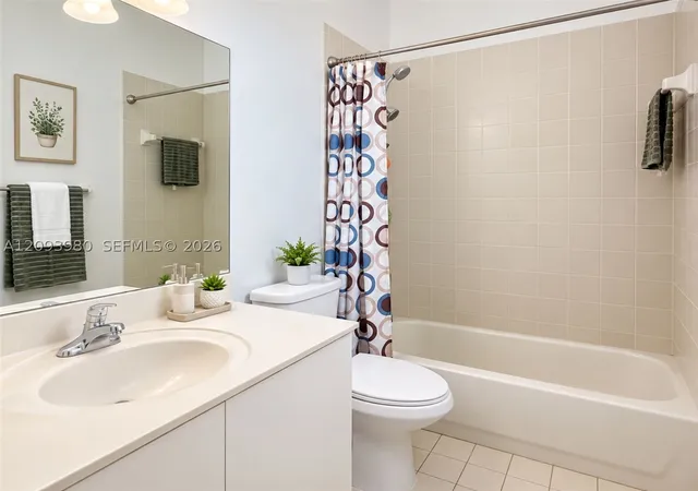 Photo 3 of Townhouse for sale at 4205 Ne 22nd Drive, Homestead, FL 33033 | MLS# A12093980 | Listing updated on 2026-09-29
