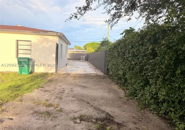Photo 2 of Single family home for sale at 14025 Jackson St, Miami, FL 33176 | MLS# A12092315 | Listing updated on 2026-09-24
