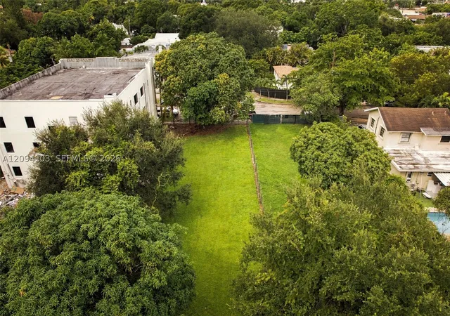 Photo 4 of Land for sale at 1001 SW 15th Avenue, Miami, FL 33135 | MLS# A12094103 | Listing updated on 2026-09-23