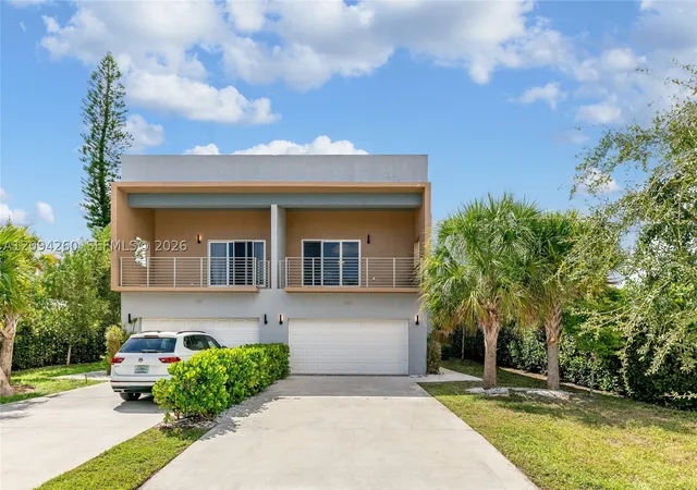 Photo 2 of Townhouse for sale at 1123 Ne 23rd Terrace, Pompano Beach, FL 33062 | MLS# A12094260 | Listing updated on 2026-09-23