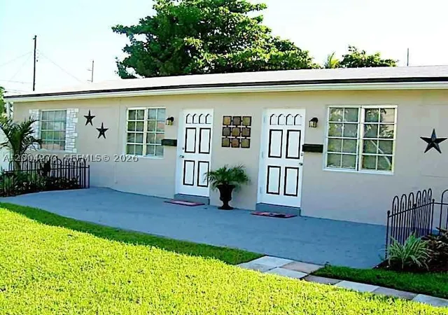 Photo 2 of Multi family home for sale at 1919 Buchanan St, Hollywood, FL 33020 | MLS# A12094273 | Listing updated on 2026-09-23
