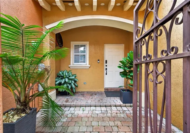 Photo 2 of Condo for sale at 15266 Sw 30th Terrace, Miami, FL 33185 | MLS# A12093570 | Listing updated on 2026-09-23
