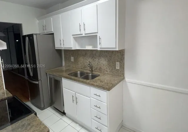 Photo 3 of Condo for sale at 250 Jacaranda Dr #305, Plantation, FL 33324 | MLS# A12094368 | Listing updated on 2026-09-26
