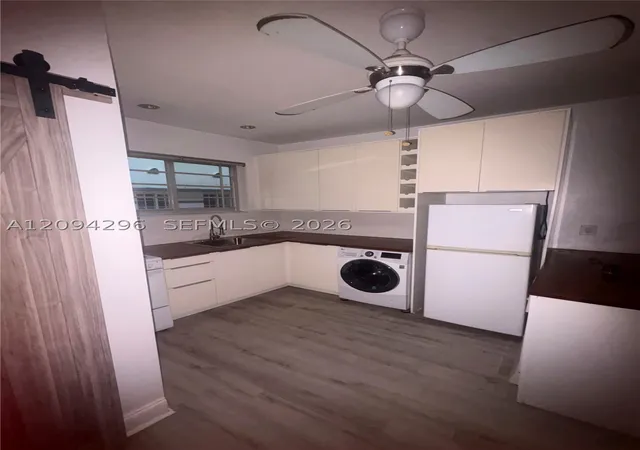 Photo 2 of Condo for sale at 637 12th Street #6, Miami Beach, FL 33139 | MLS# A12094296 | Listing updated on 2026-09-25