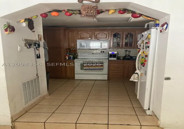 Photo 3 of Single family home for sale at 580 Nw 136th Street, North Miami, FL 33168 | MLS# A12094356 | Listing updated on 2026-09-23