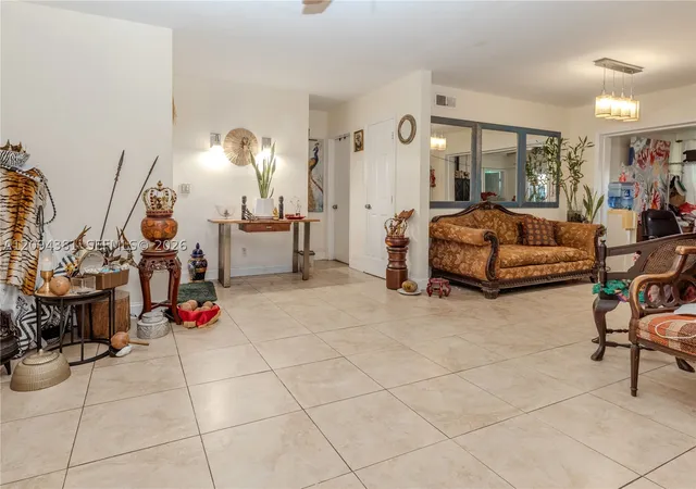 Photo 4 of Single family home for sale at 17811 SW 112th Avenue, Miami, FL 33157 | MLS# A12094381 | Listing updated on 2026-10-06