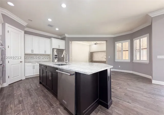Photo 2 of Sale Pending at 7990 NW 112th Terrace, Parkland, FL 33076 | MLS# A12089712 | Listing updated on 2026-10-05