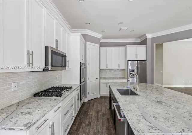 Photo 2 of Sale Pending at 7990 NW 112th Terrace, Parkland, FL 33076 | MLS# A12089712 | Listing updated on 2026-10-05