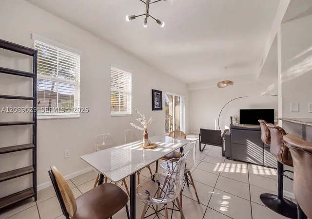 Listing Photo 4 - Condo for sale in building located at 11603 Nw 89Th St, Doral, FL 33178 - Unit #213