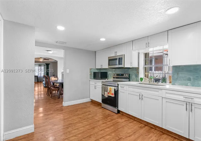Listing Photo 5 - Condo for sale in building located at 2501 NW 23rd Ave, Miami, FL 33142