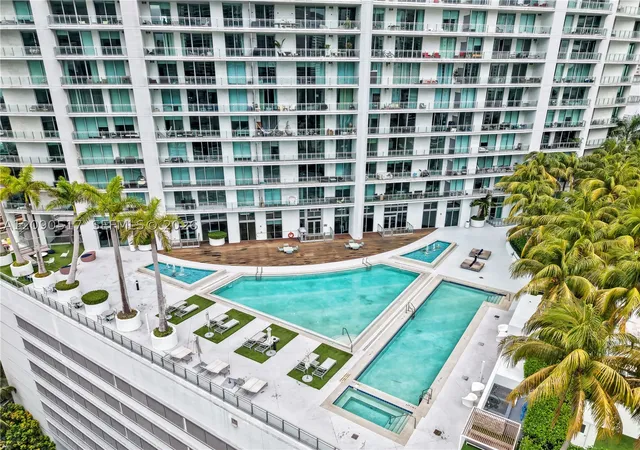 Photo 3 of Condo for sale at 90 Sw 3rd Street #308, Miami, FL 33130 | MLS# A12090517 | Listing updated on 2026-09-24