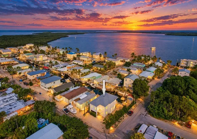 Photo 1 of Single family home for sale at 103 W Ave A, Key Largo, FL 33037 | MLS# A12093866 | Listing updated on 2026-09-29
