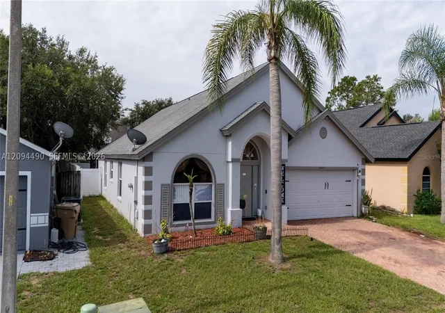 Photo 2 of Single family home for sale at 16404 Coopers Hawk, Clermont, FL 34714 | MLS# A12094490 | Listing updated on 2026-09-24
