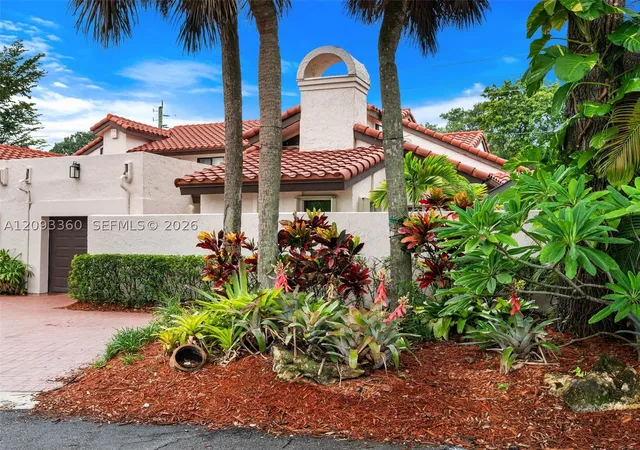 Single family home for sale at 7820 SW 89th Lane, Miami, FL 33156 | MLS# A12093360