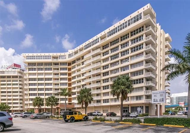 Listing Photo 1 - Condo for sale in building located at 1825 S Ocean Dr, Miami, FL 33009 - Unit #609