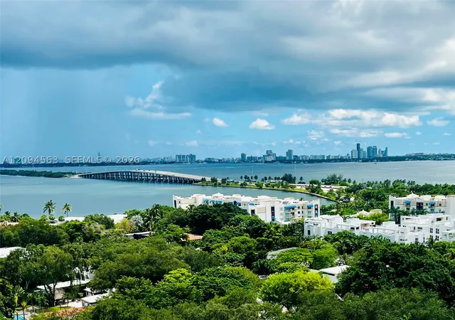 4250 Biscayne Blvd #1618