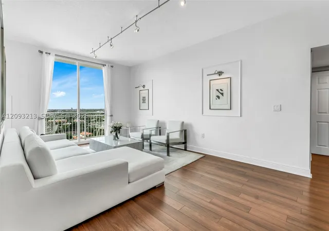 Photo 3 of Condo for sale at 3000 Coral Way #1610, Miami, FL 33145 | MLS# A12093213 | Listing updated on 2026-09-24