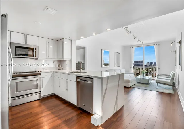 Photo 3 of Condo for sale at 3000 Coral Way #1610, Miami, FL 33145 | MLS# A12093213 | Listing updated on 2026-09-24