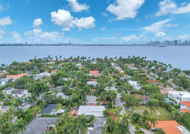 Single family home for sale at 7701 Ctr Bay Dr, North Bay Village, FL 33141 | MLS# A12094630