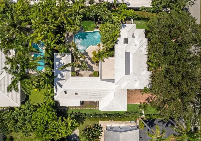 Photo 1 of Single family home for sale at 6675 Roxbury Ln, Miami Beach, FL 33141 | MLS# A12094664 | Listing updated on 2026-09-23