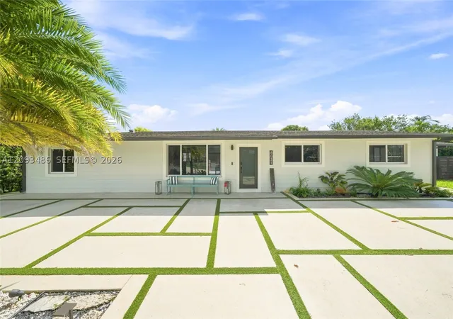 Photo 1 of Single family home for sale at 8031 Sw 97th Avenue, Miami, FL 33173 | MLS# A12093486 | Listing updated on 2026-10-06