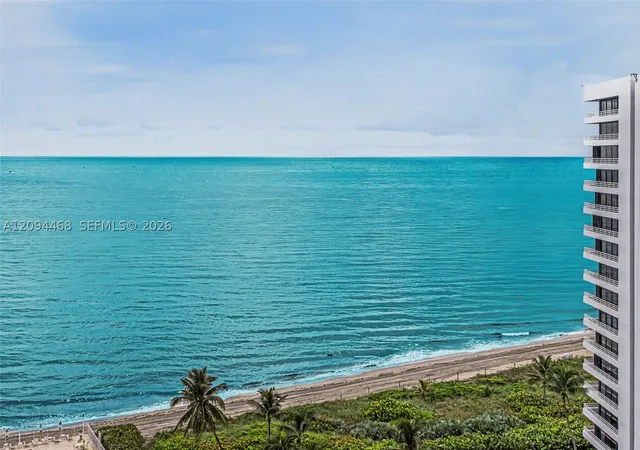 Listing Photo 3 - Condo for sale in building located at 1200 S Ocean Blvd, Boca Raton, FL 33432 - Unit #15H