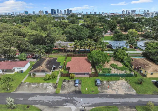 Photo 3 of Multi family home for sale at 401 Sw 4th Terrace, Hallandale Beach, FL 33009 | MLS# A12093143 | Listing updated on 2026-10-05