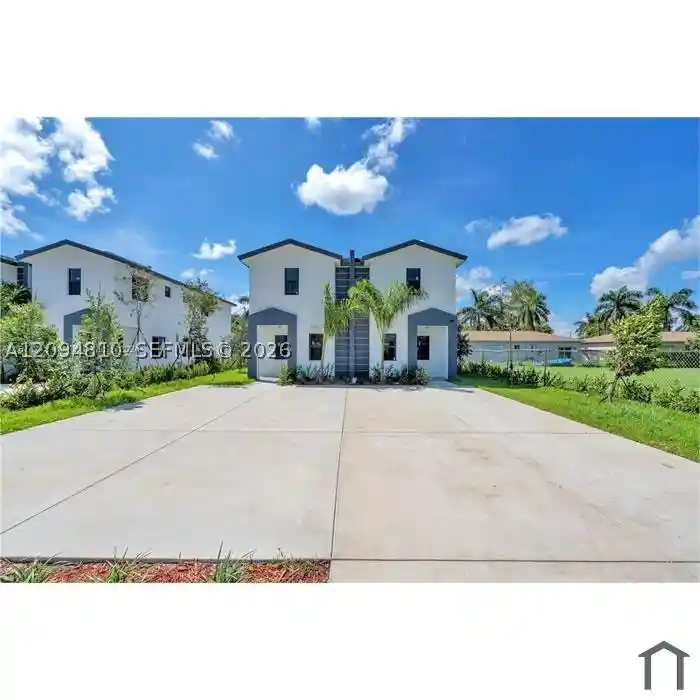 Listing Photo 1 - Condo for sale in 1231-1233 NW 9th Ave located at 1231-1233 NW 9th Ave, Florida City, FL 33034 - Unit 1231-1233 NW 9 Avenue