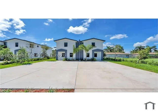 Multi family home for sale at 1231-1233 NW 9 Avenue, Florida City, FL 33034 | MLS# A12094810