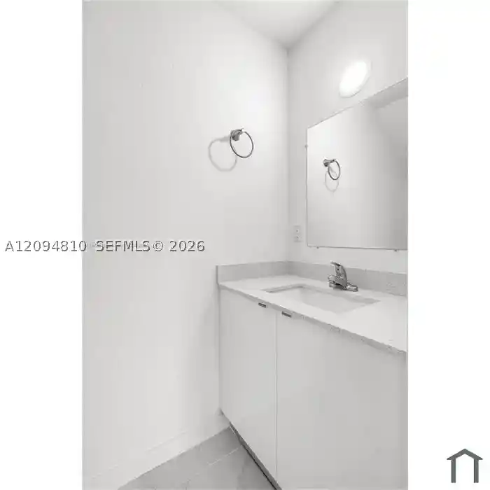 Listing Photo 20 - Condo for sale in 1231-1233 NW 9th Ave located at 1231-1233 NW 9th Ave, Florida City, FL 33034 - Unit 1231-1233 NW 9 Avenue