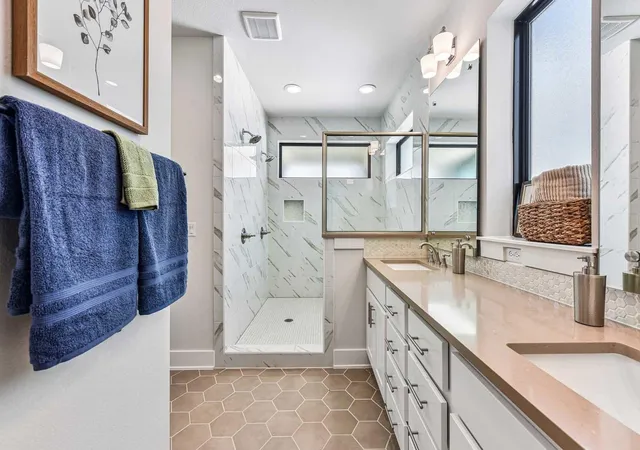 Photo 4 of Single family home for sale at 9103 Cattle Baron Path, Austin, TX 78747 | MLS# 3883894 | Listing updated on 2026-09-29