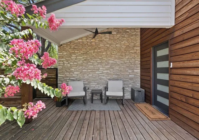 Photo 3 of Single family home for sale at 808 Vanguard St, Lakeway, TX 78734 | MLS# 1983674 | Listing updated on 2026-09-03